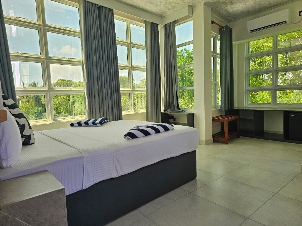 Готель Shams Thodoo By Lagoon Villa Thoddoo 3*