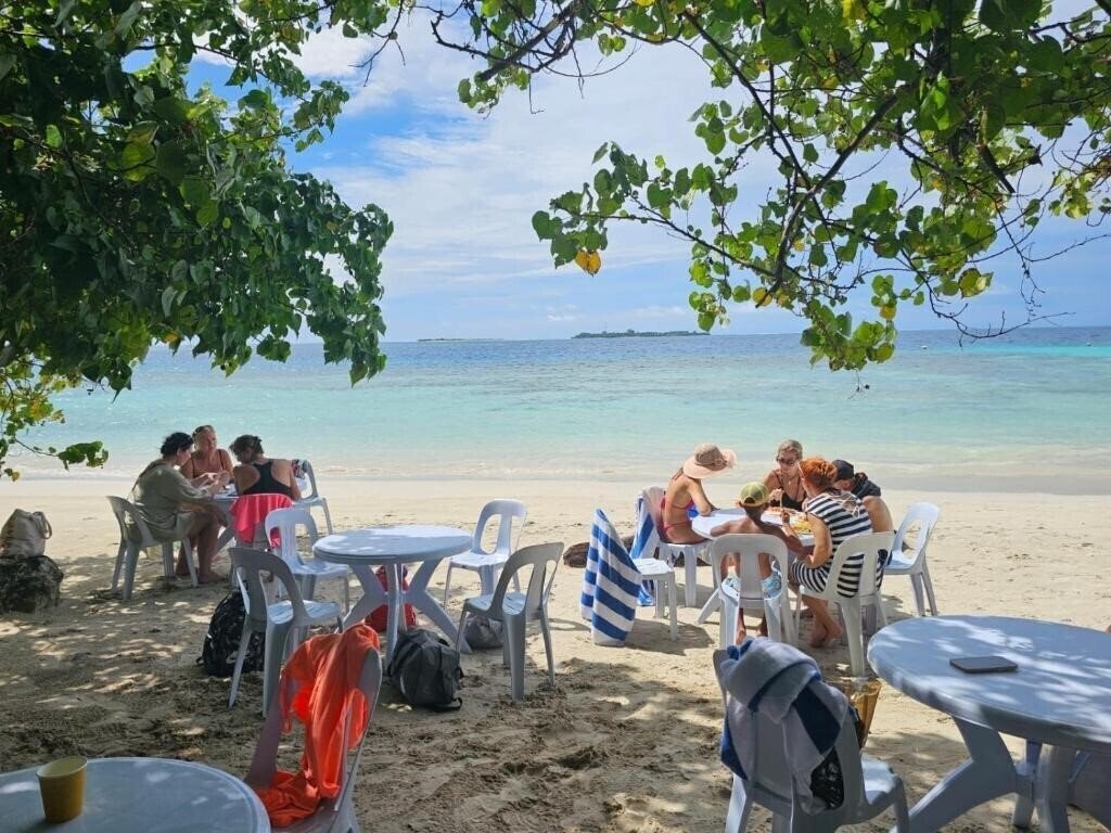 Картинка Shams Thodoo By Lagoon Villa Thoddoo 3*