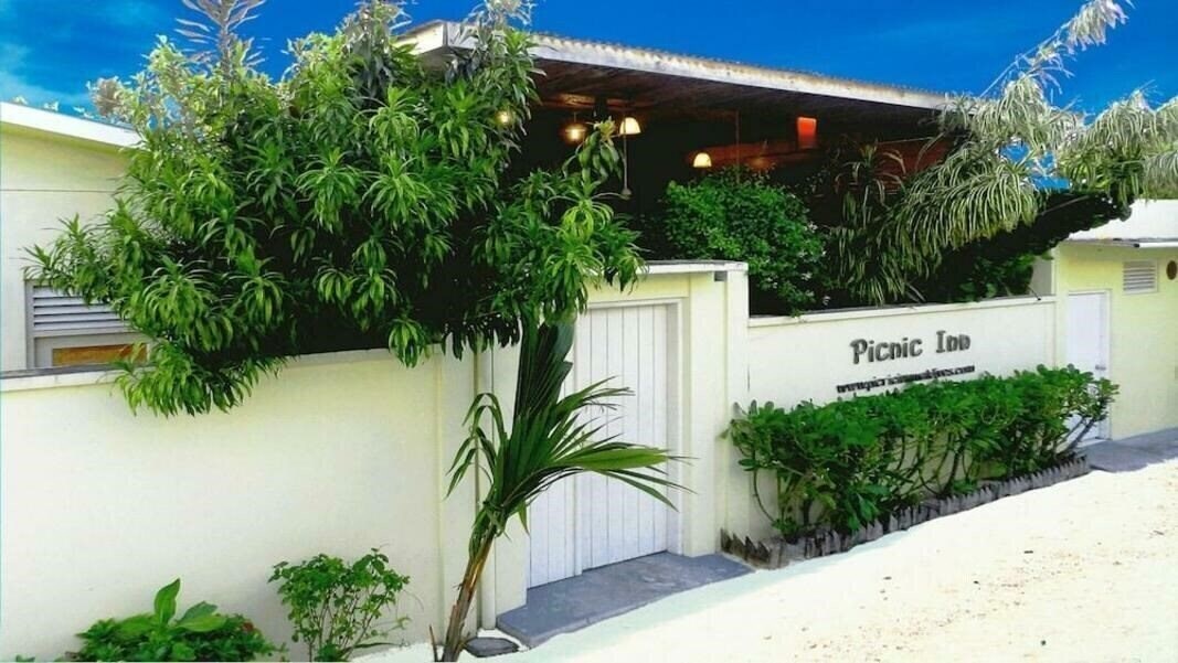 Отель Picnic Inn 3*