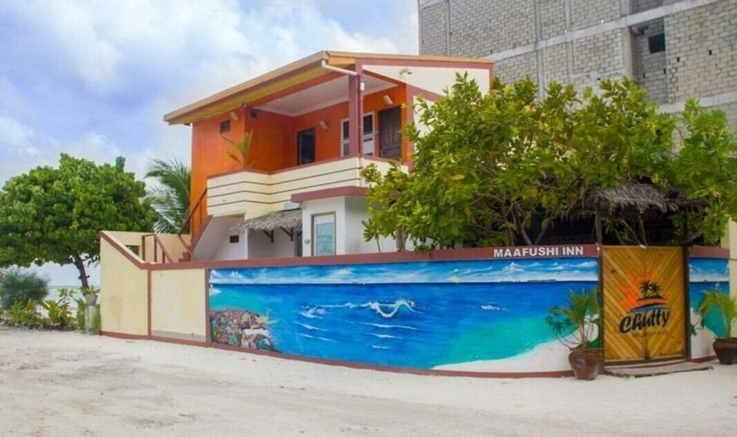 Отель Maafushi Inn 2*