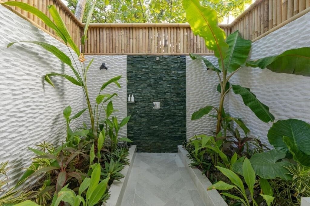 Картинка Malahini Kuda Bandos 4*