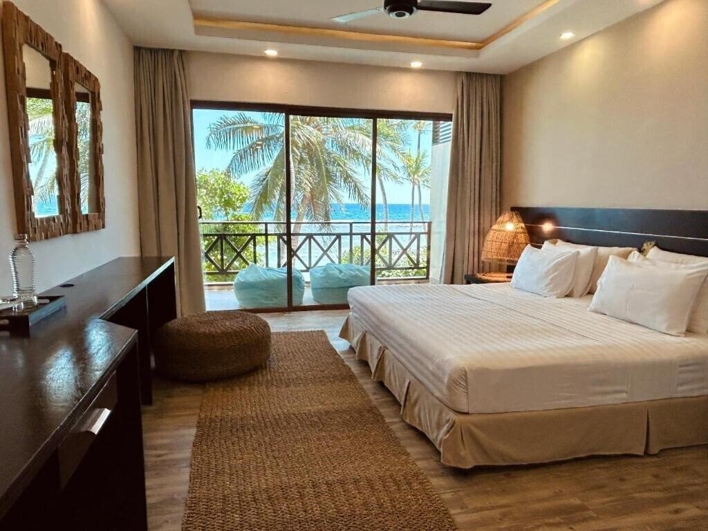 Фотографія Canopus Retreat Thulusdhoo 3*