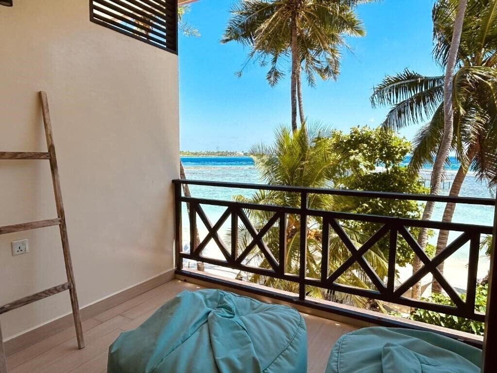 Картинка Canopus Retreat Thulusdhoo 3*