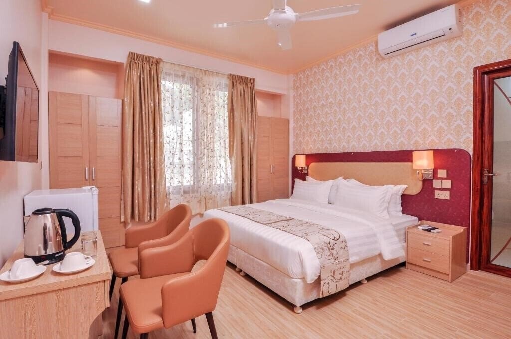 Фото Sunrise Beach 3*