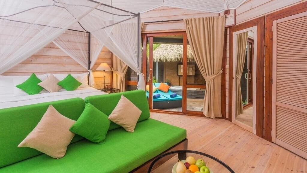 Фото Kuredu Island Resort 4*