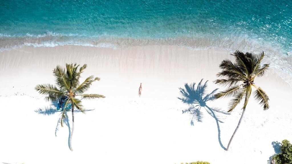 Отель Shoreline Grand Thoddoo Guest House гостиный двор