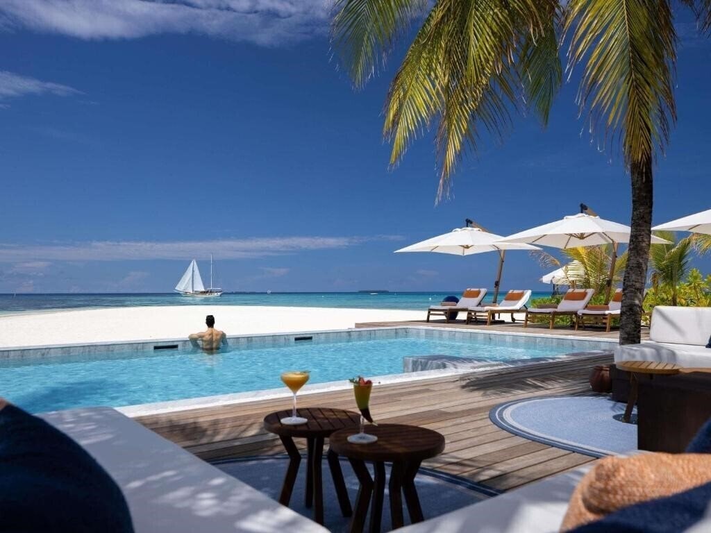 Зображення V Villas Maldives at Mirihi MGallery Collection 5*