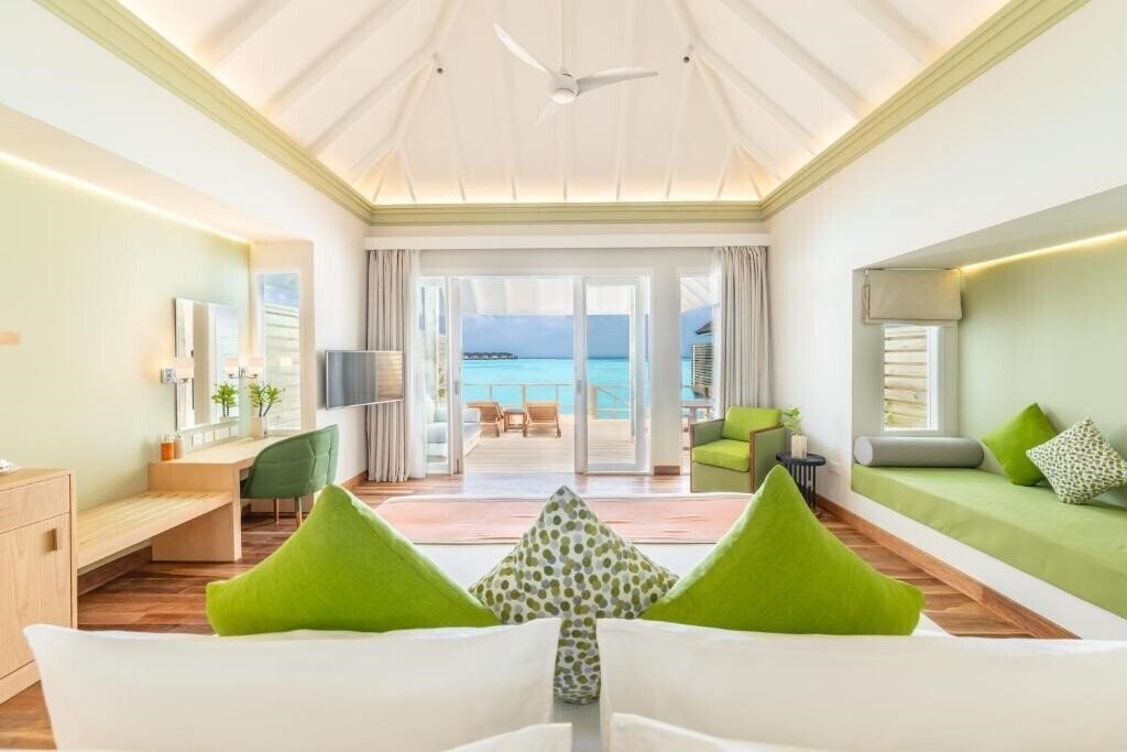 Фотографія Olhuveli Beach & Spa Resort 4*