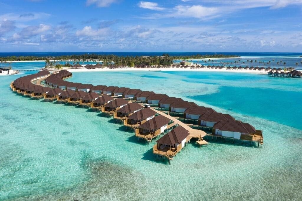 Зображення Olhuveli Beach & Spa Resort 4*