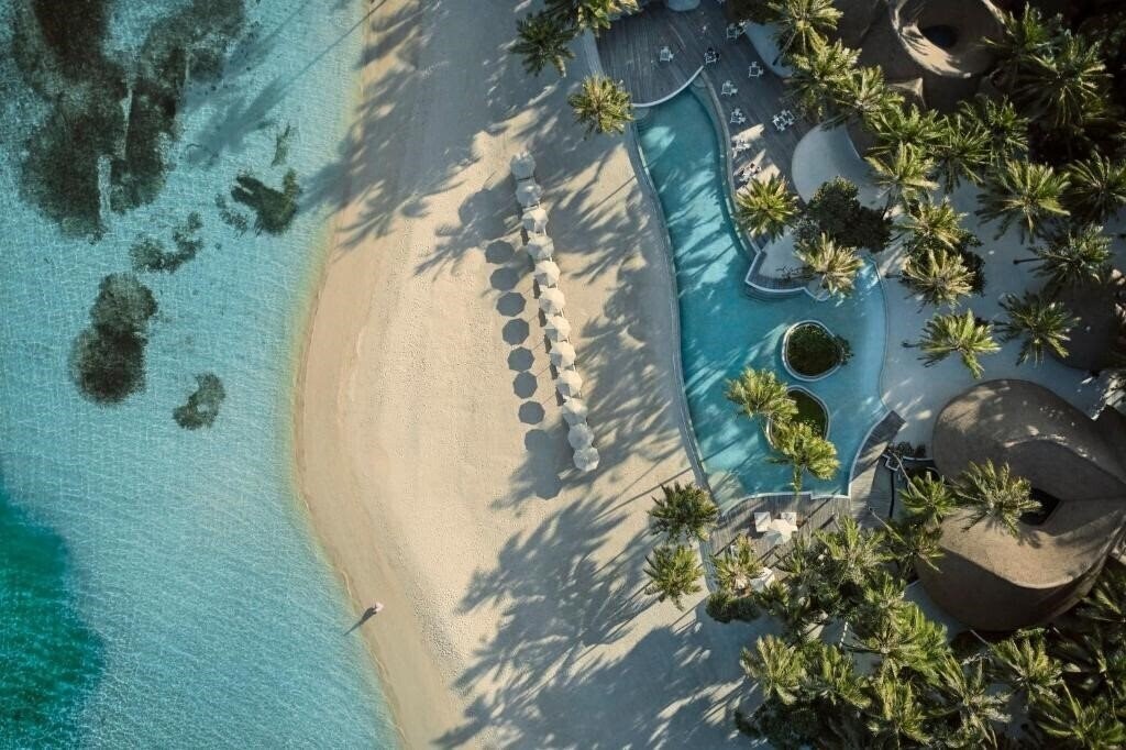 Отель Maalifushi By Como 5*