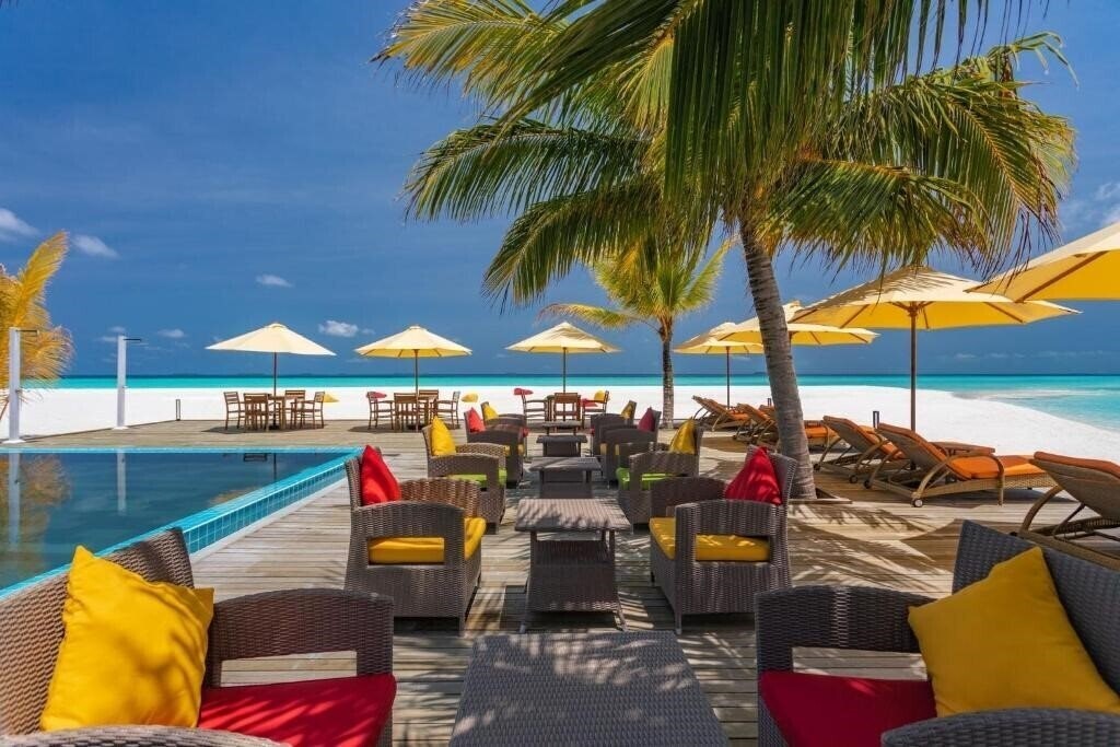 Картинка Dhigufaru Island Resort 5*