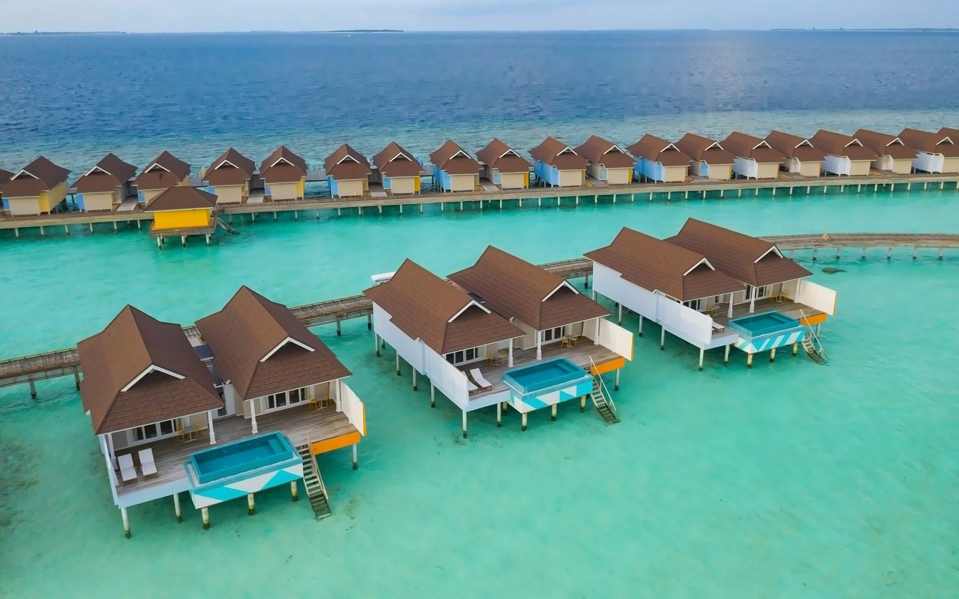 Готель The Standard Huruvalhi Maldives 5*