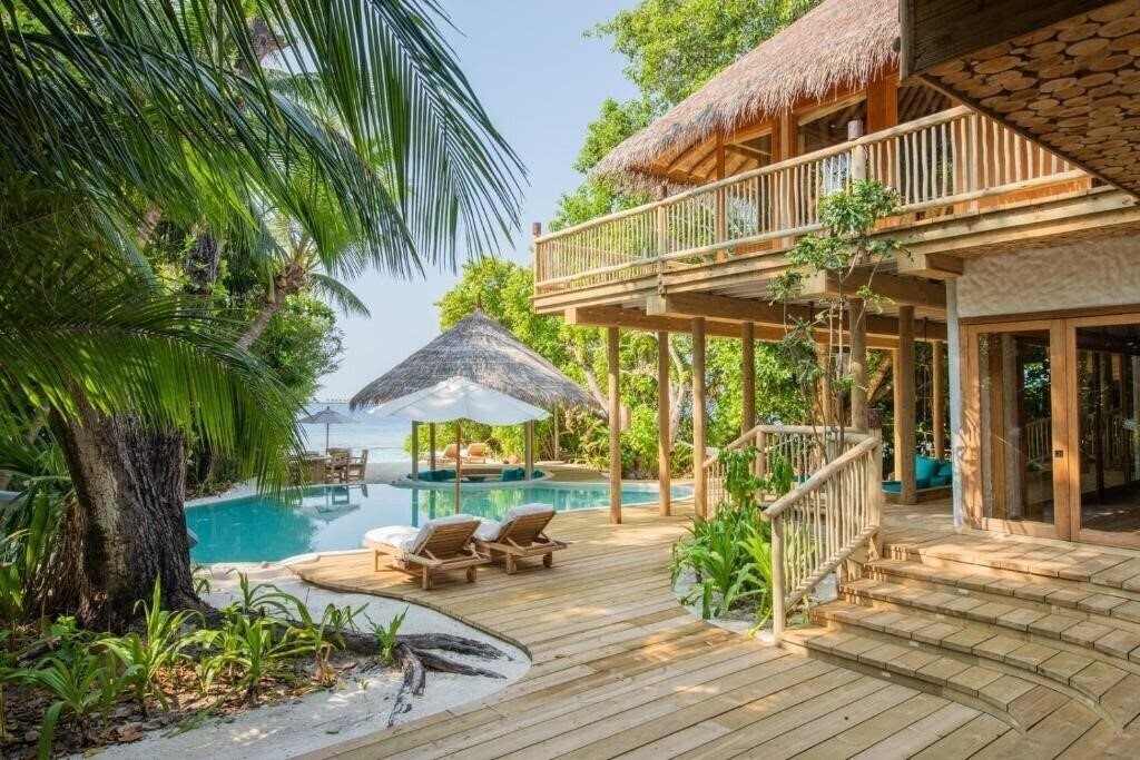 Картинка Soneva Fushi & Six Senses 5*