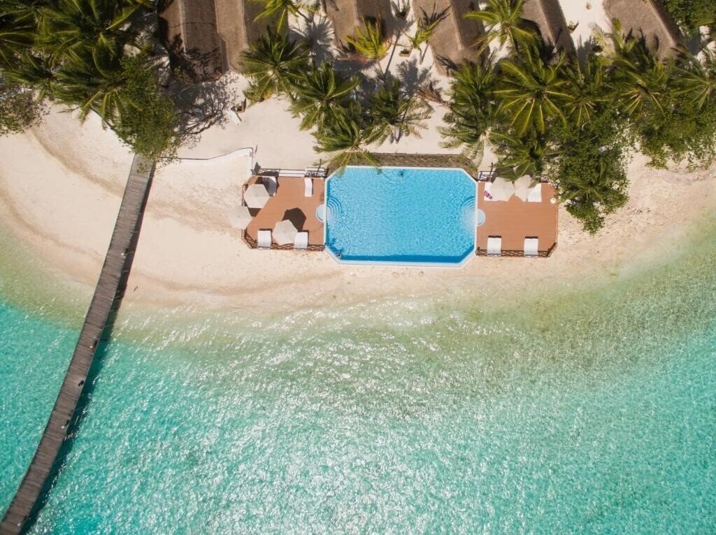 Фото Thulhagiri Island Resort 4*