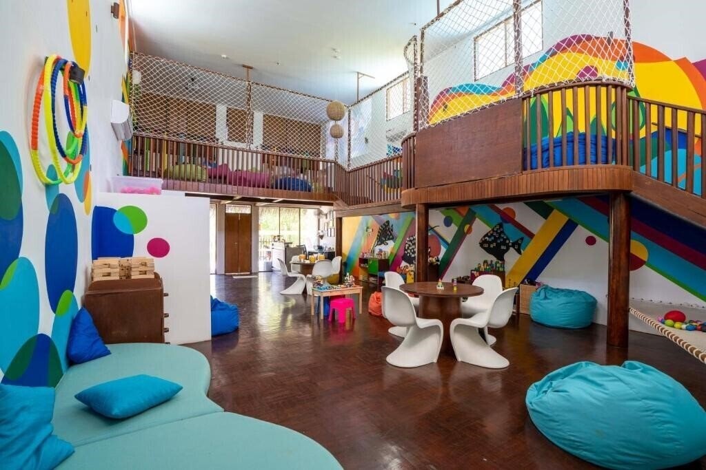 Фото Adaaran Prestige Ocean Villas Hundhuran Fushi 4*