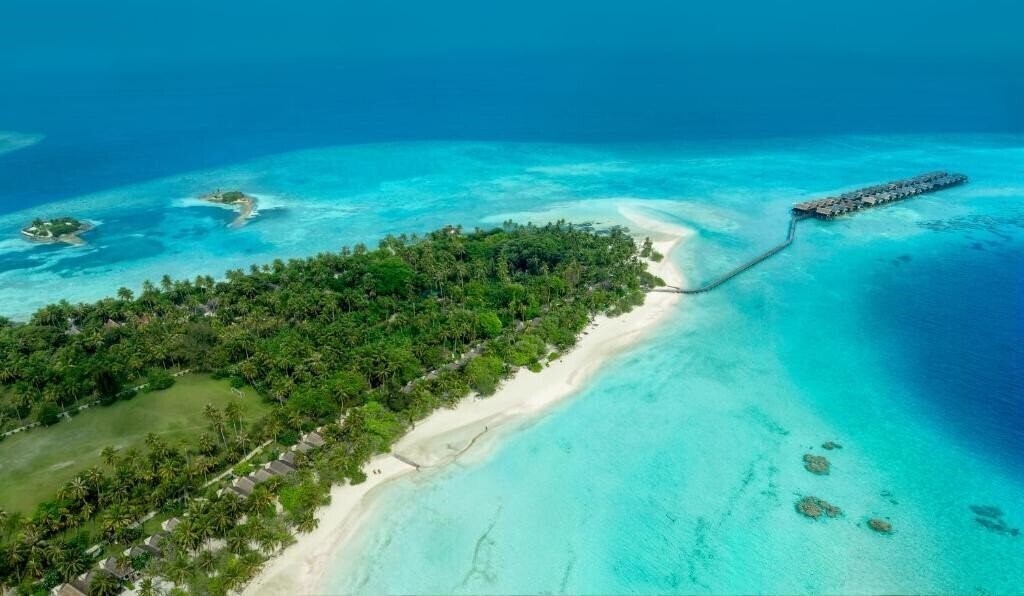 Картинка Adaaran Prestige Ocean Villas Hundhuran Fushi 4*