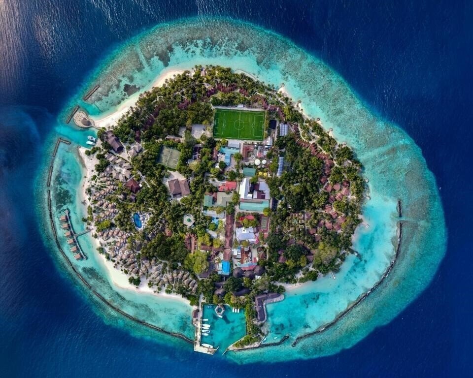 Фотография Bandos Maldives (ex. Bandos Island Resort) 4*