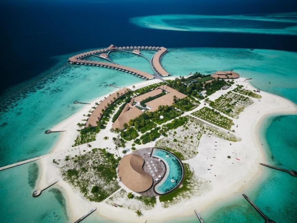 Готель Cinnamon Velifushi Maldives 5*