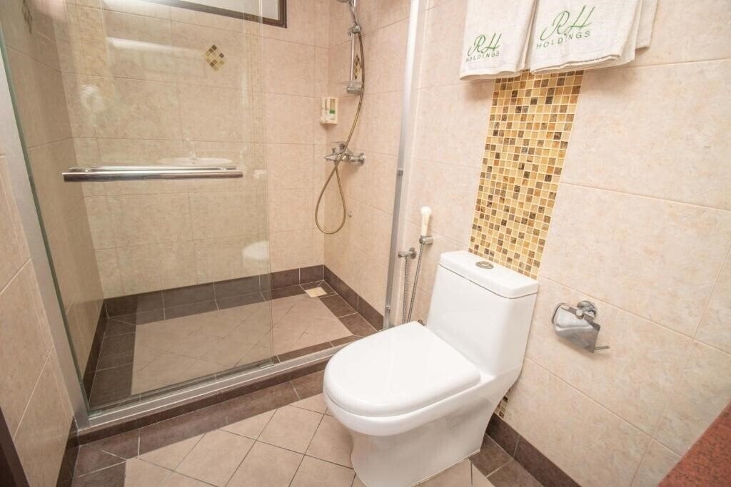 Фотографія Rashu Hiyaa Guest House 3*