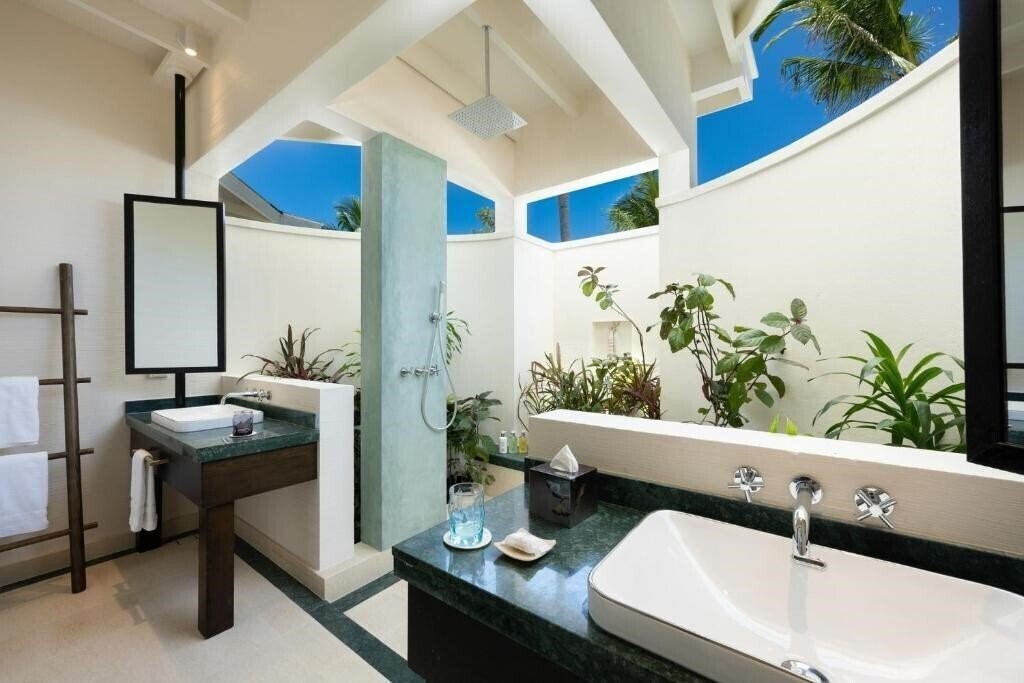 Фотография Oblu Xperinece Ailafushi 4*