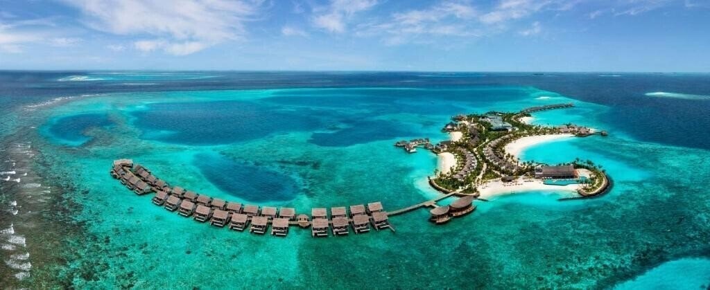Отель Hilton Maldives Amingiri Resort & SPA 5*
