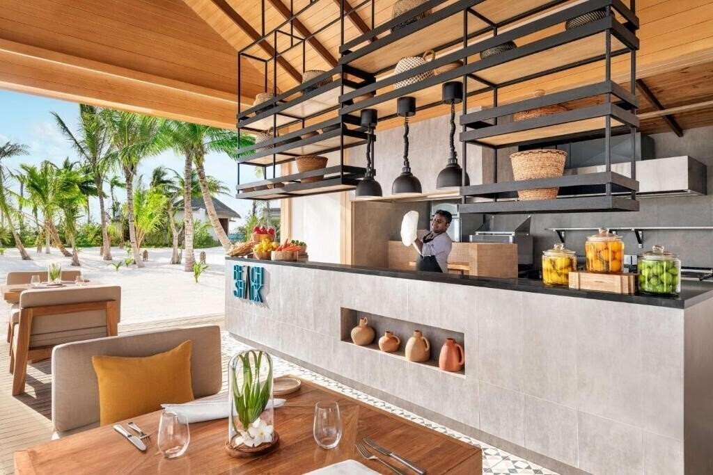 Фото Hilton Maldives Amingiri Resort & SPA 5*