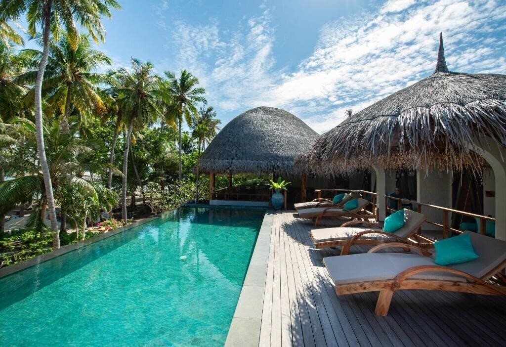 Отель Island Luxury Boutique Hotel Guest House гостиный двор