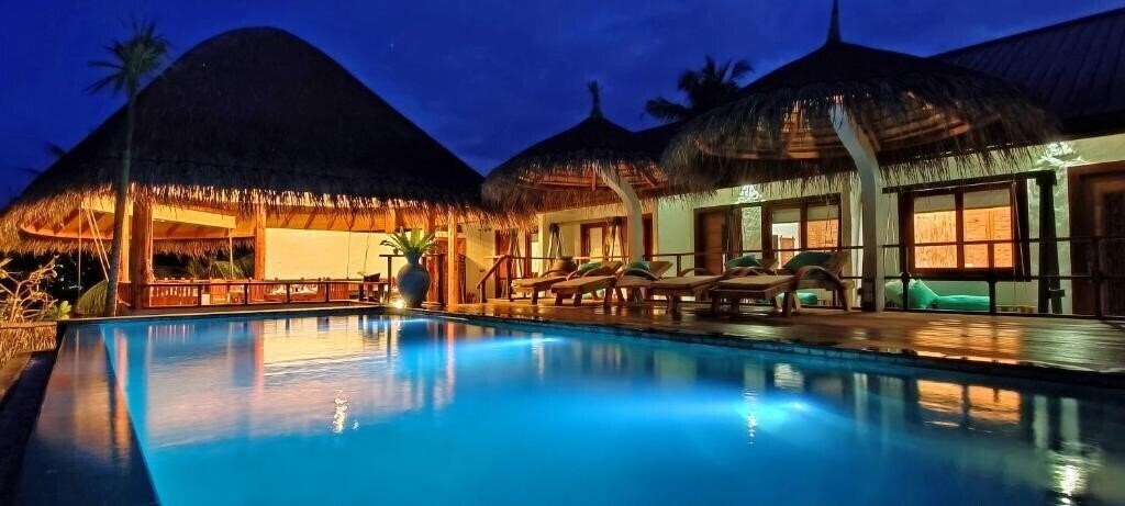 Фотография Island Luxury Boutique Hotel Guest House гостиный двор