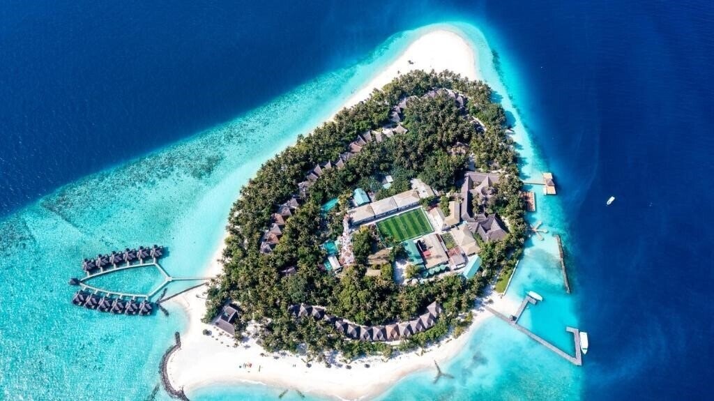 Отель Fihalhohi Island Resort 4*