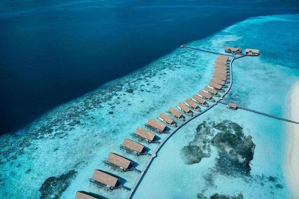 Готель Como Cocoa Island 5*