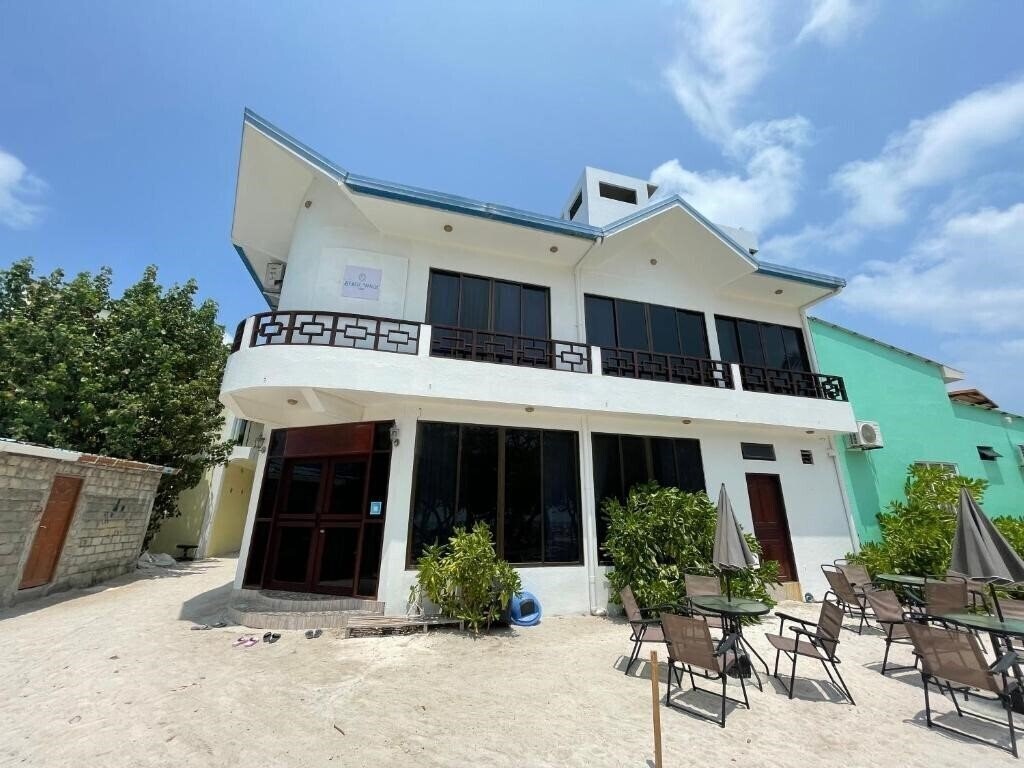Готель Beach Walk Inn Gulhi Guest House гостиный двор