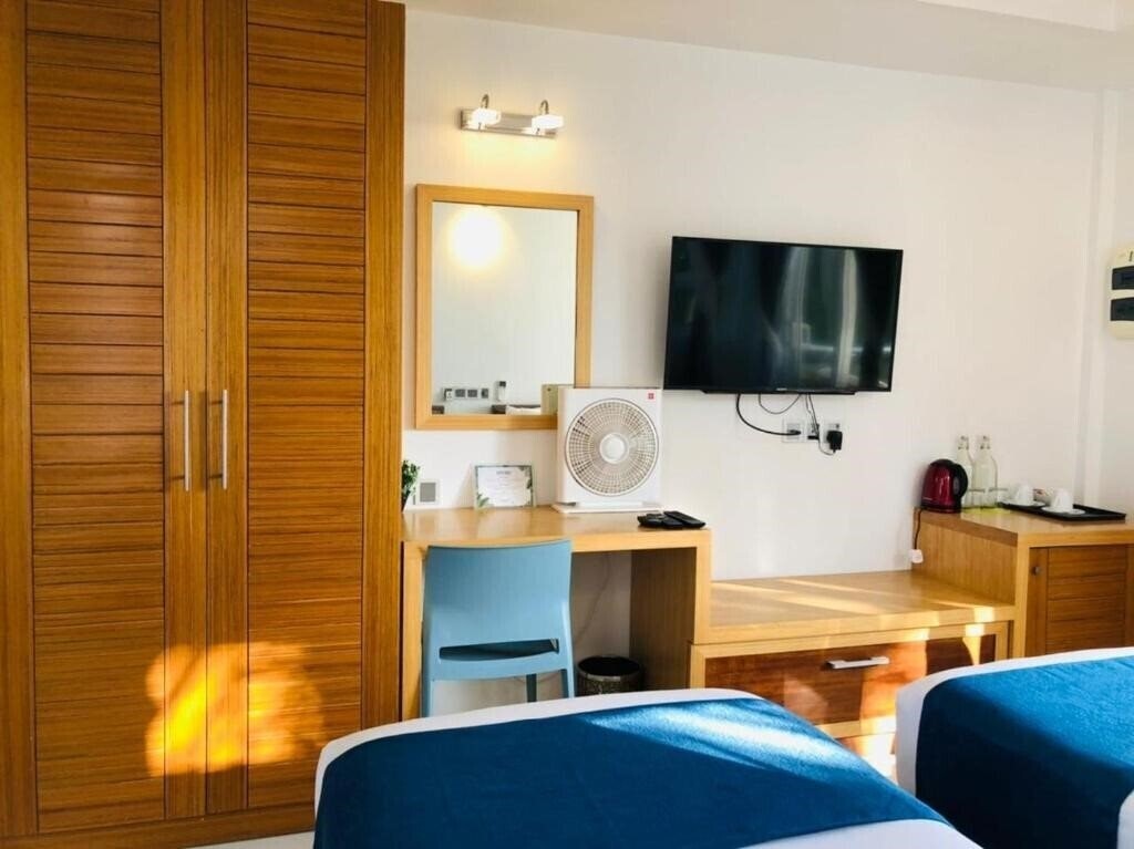 Зображення Reef Edge Thulusdhoo Guest House гостиный двор