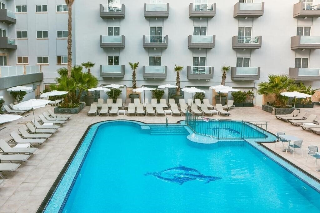 Картинка Bora Bora Ibiza Malta Resort отель без категории