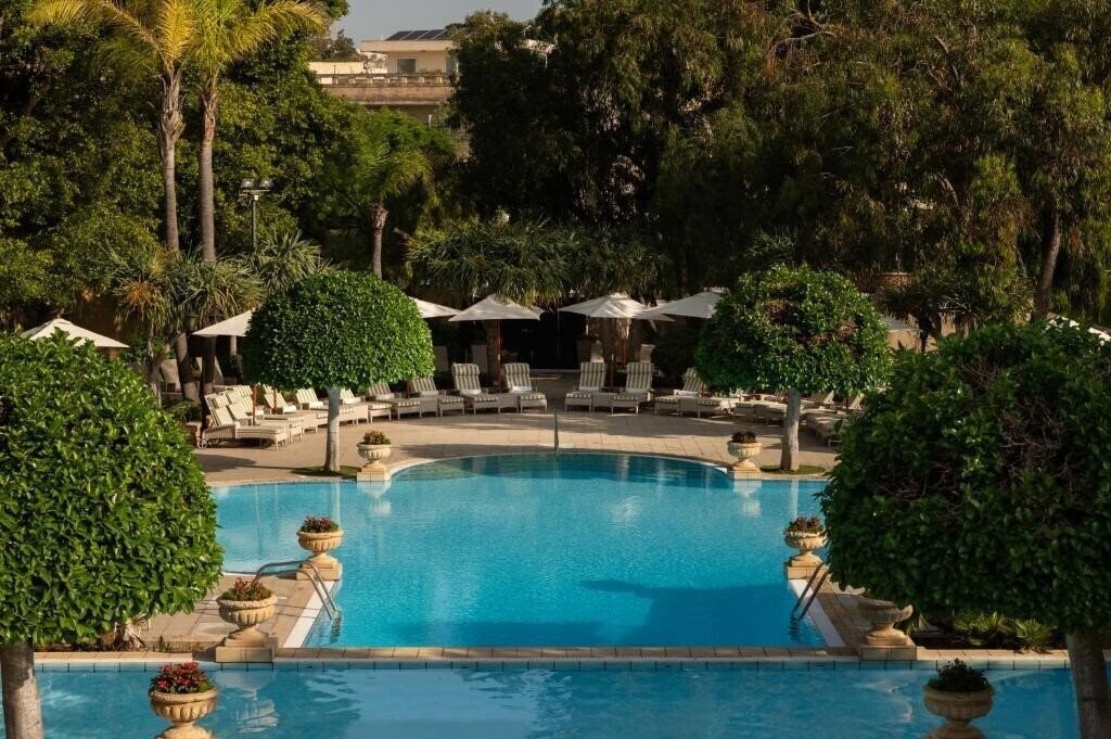 Готель Corinthia Palace Hotel & Spa 5*