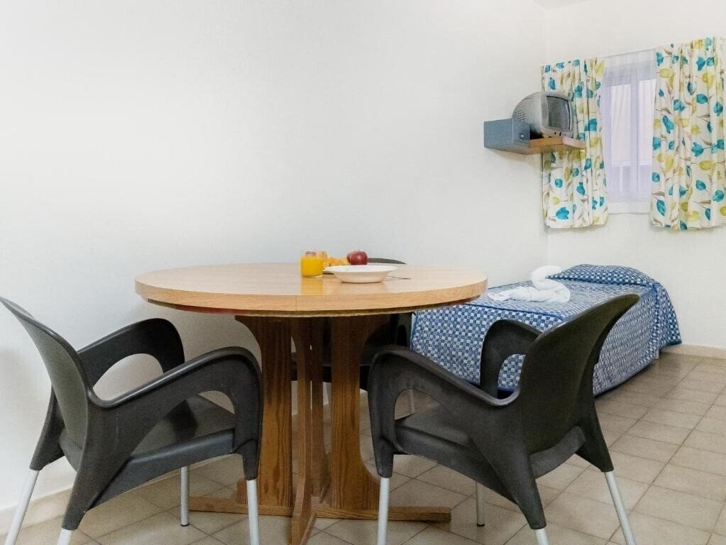 Картинка Qawra Inn Hotel 4*