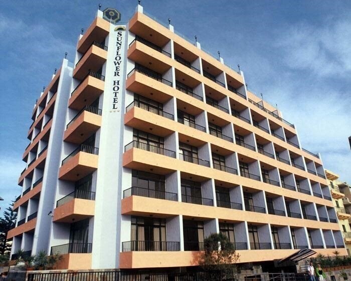 Отель Sunflower Hotel 3*