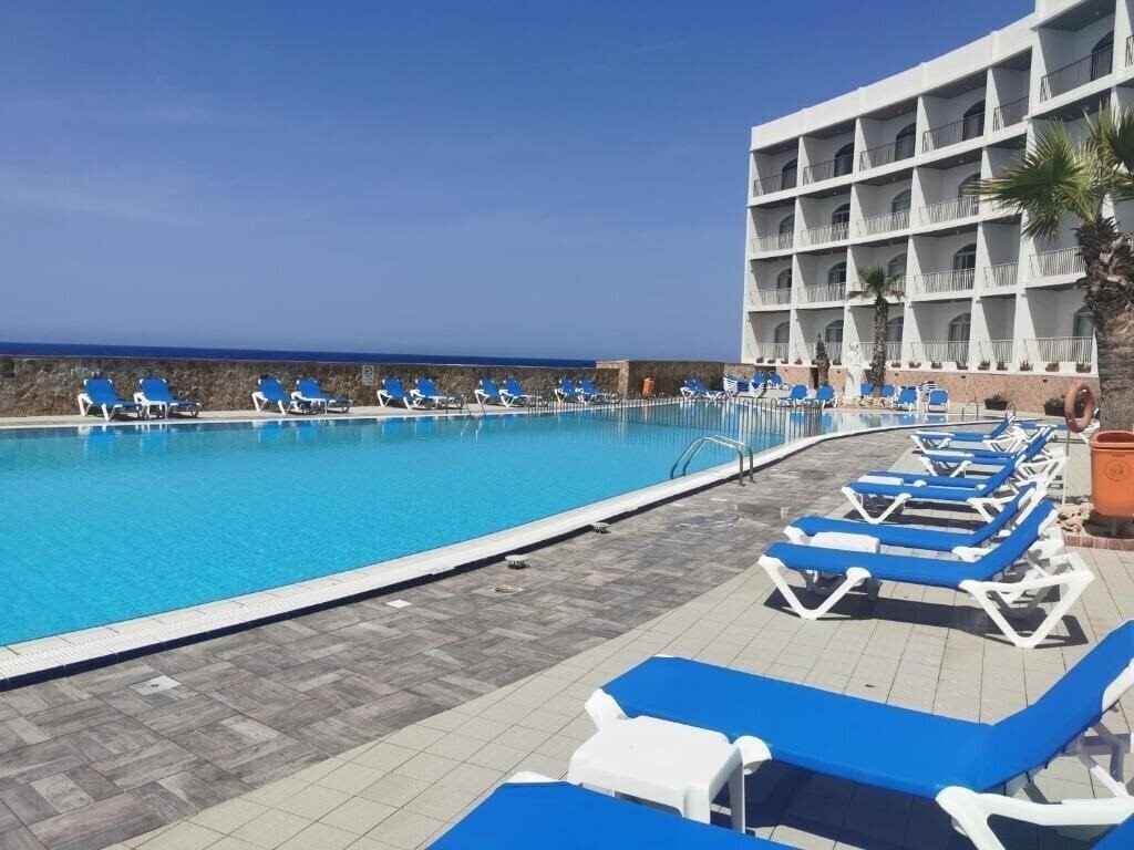 Картинка Paradise Bay Resort Hotel 4*