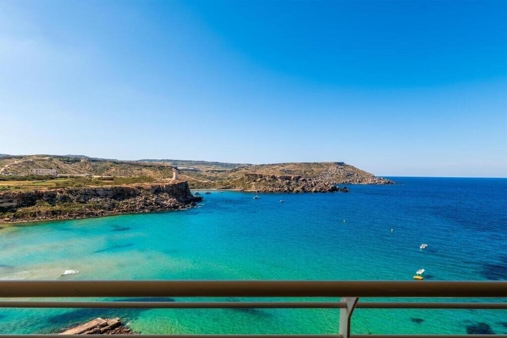 Отель Radisson Blu Resort & Spa, Malta Golden Sands 5*