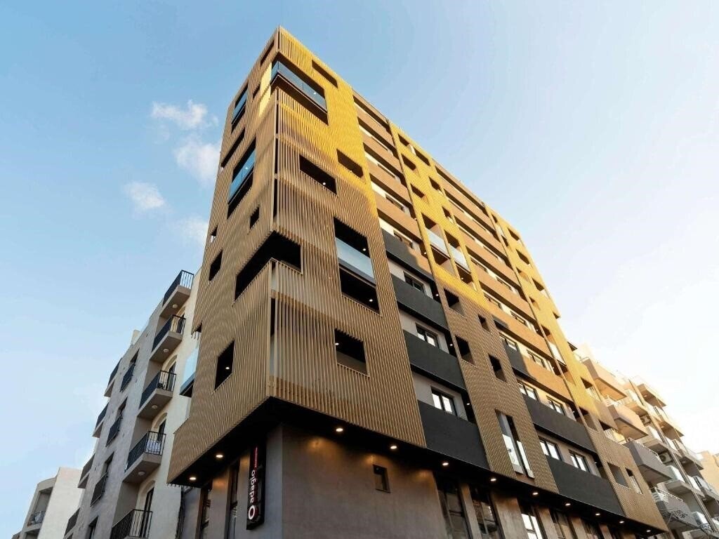 Готель Aparthotel Adagio Malta Central 4*