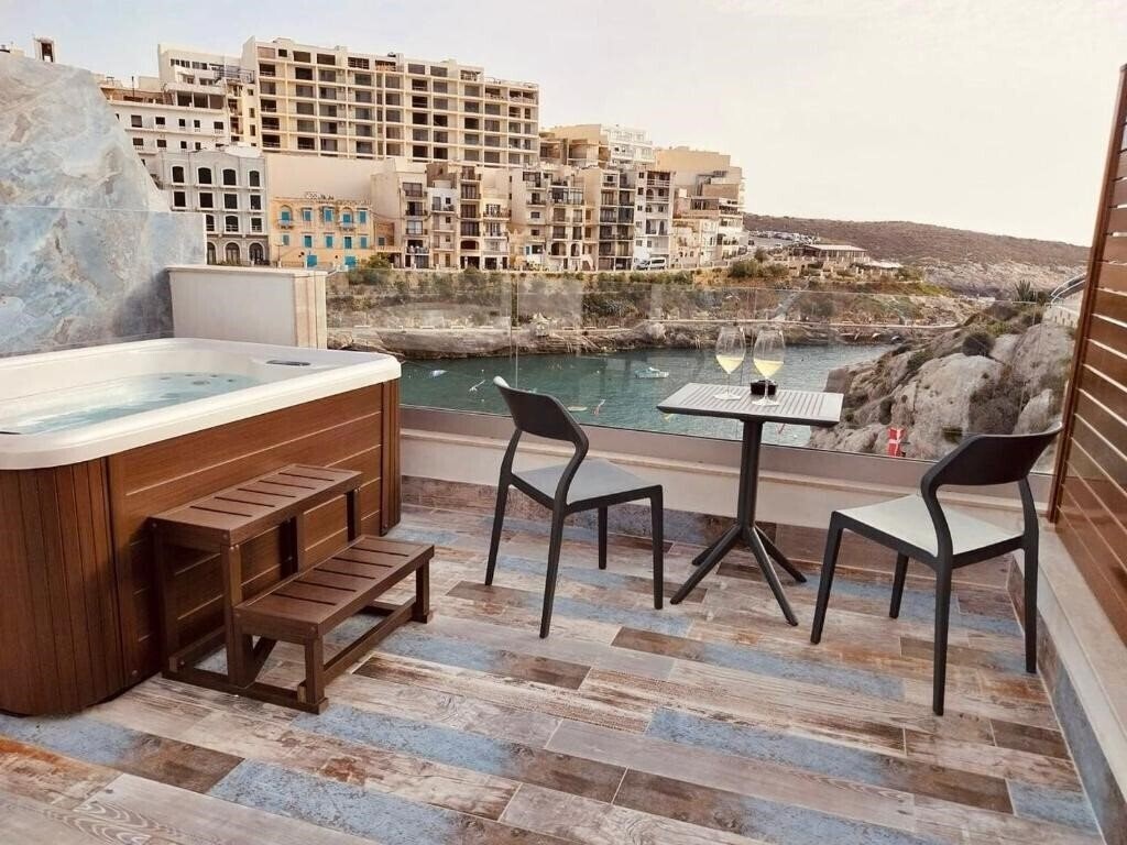 Отель Blu Waters Boutique Hotel 3*