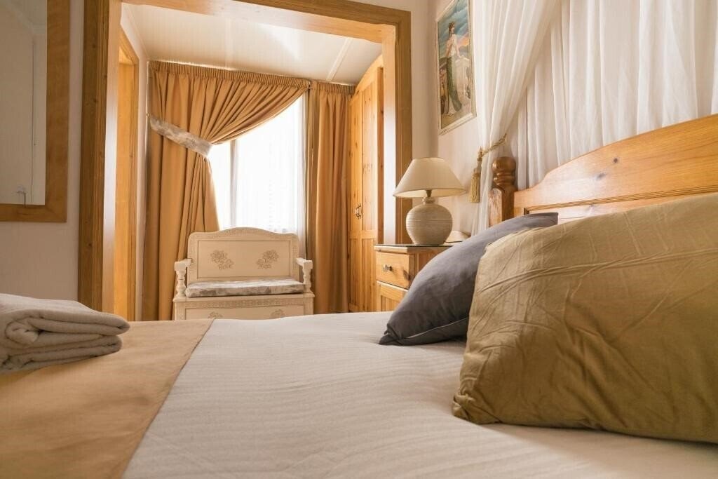 Готель Lantern Guest House 2*