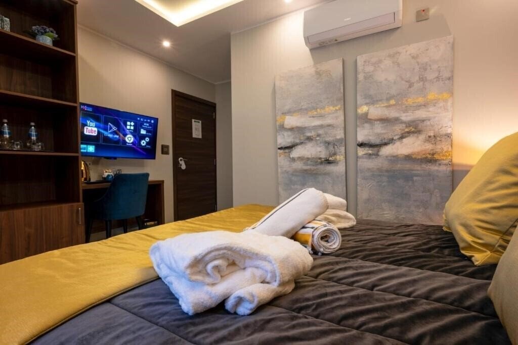 Фото Domus Boutique Hotel 3*