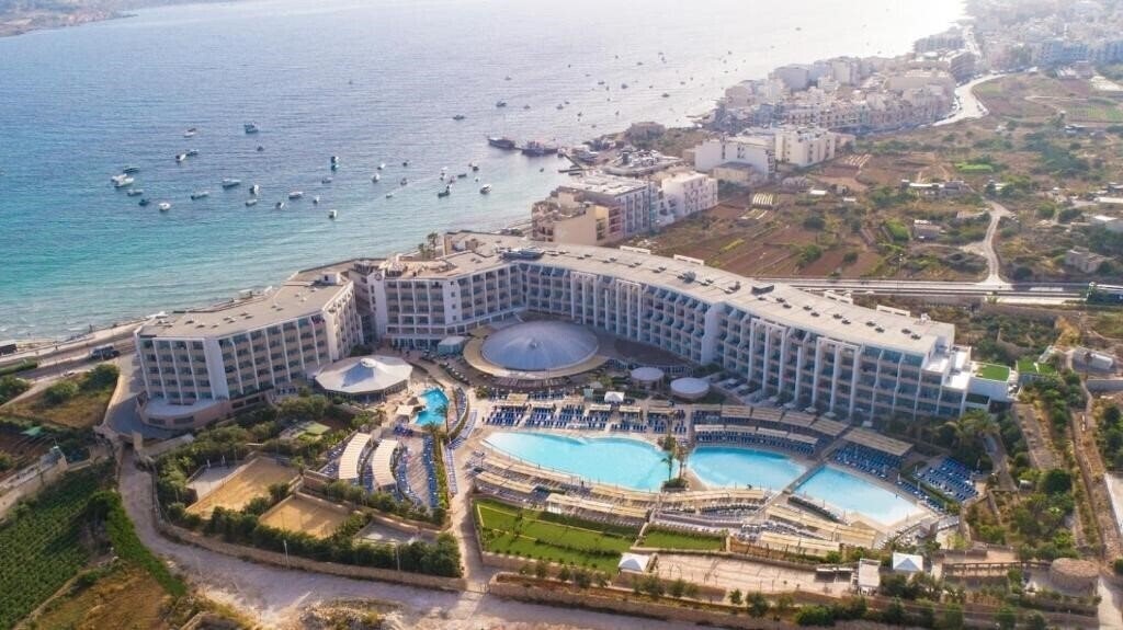 Готель db Seabank Resort & SPA 4*