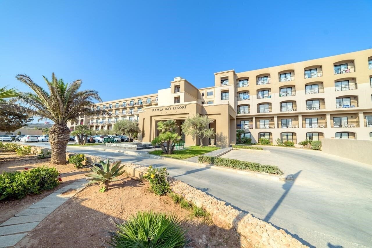 Фото Ramla Bay Resort 4*