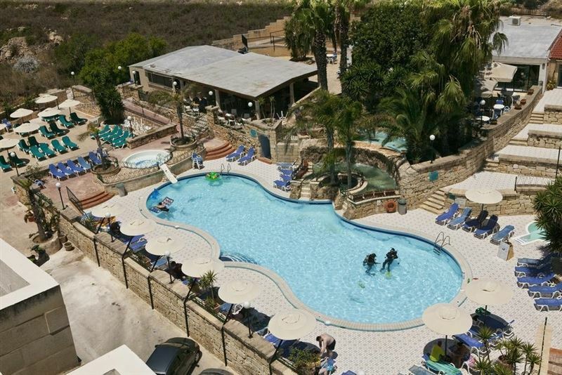 Готель Porto Azzurro 3*