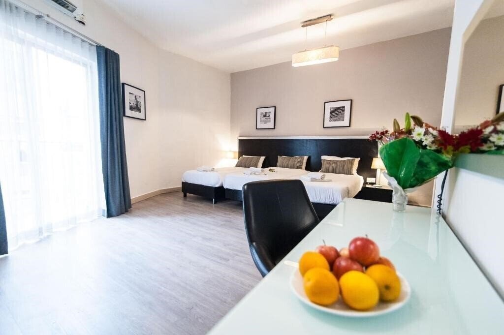Зображення St. Julians Bay Hotel 3*