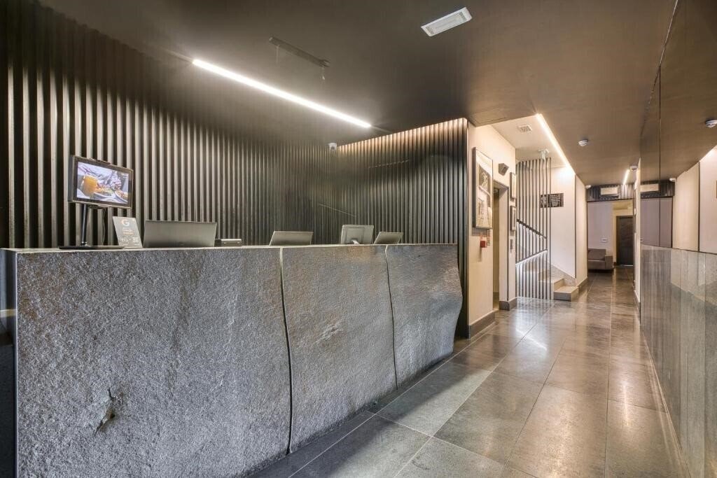 Отель Onyx Hotel 4*