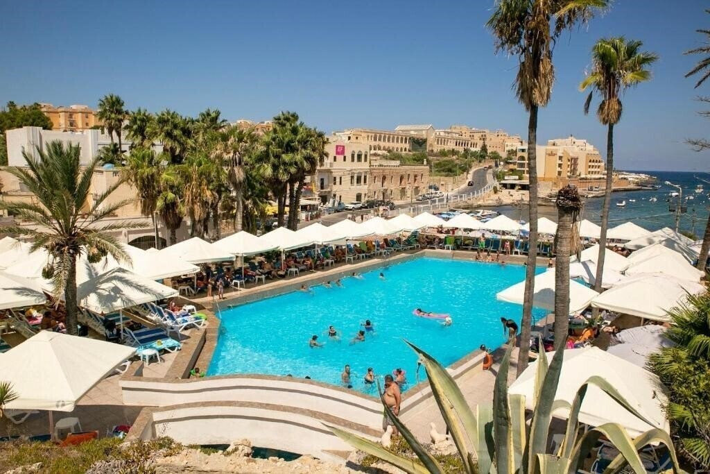 Отель Beach Garden 3*