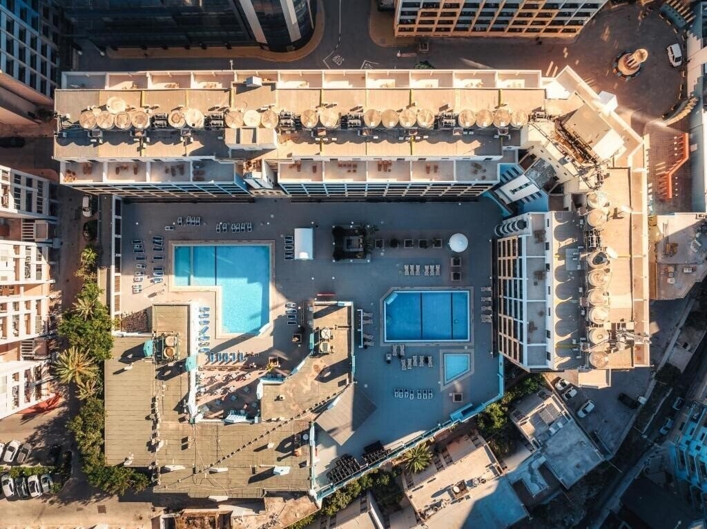 Отель St. George Park 3*