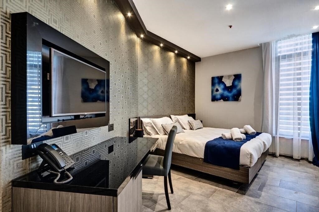 Готель The District Hotel Boutique 3*